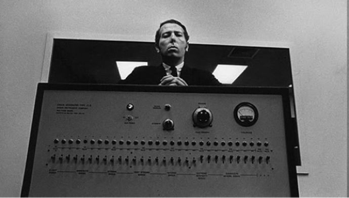Milgram y la obediencia debida