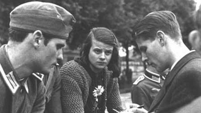 De izq a derecha: Hans Scholl, Sophie Scholl y Christoph Probst