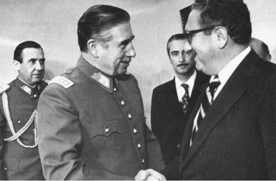 Pinochet-Henry Kissinger-golpes de estado-Guerra Fría-EEUU-fútbol-FIFA-Chile-URSS
