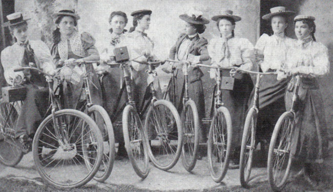 mujeres-ciclista-siglo XIX-Lillias-Campbell-Davidson