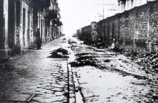 Grupo 13, Grupo Trece, Abraham Gancwajch, Ghetto Varsovia, gueto de Varsovia, Holocausto, Shoa, La Antorcha, Żagiew, judíos colaboracionistas